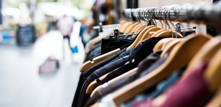 Second Hand Clothing Store: A Smart Choice for Affordable and Sustainable Fashion